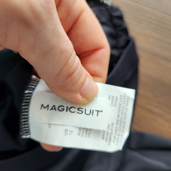 Magicsuit Black One Shoulder Ruffle Swimsuit Size 12 New with Tags - Picture 5 of 7